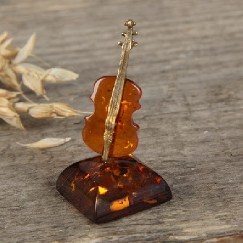 Сувенир из латуни и янтаря "Скрипка" 